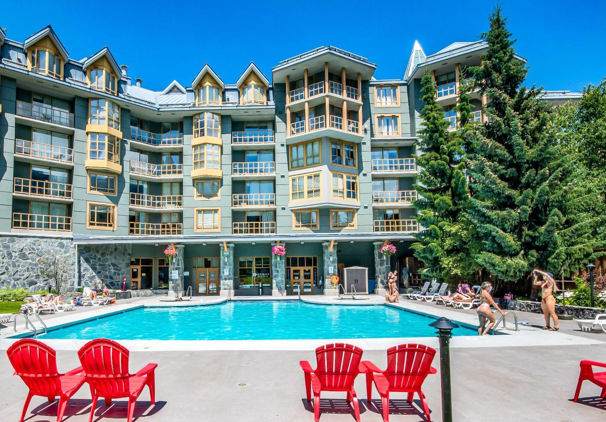 Cascade Lodge Whistler Exterior foto