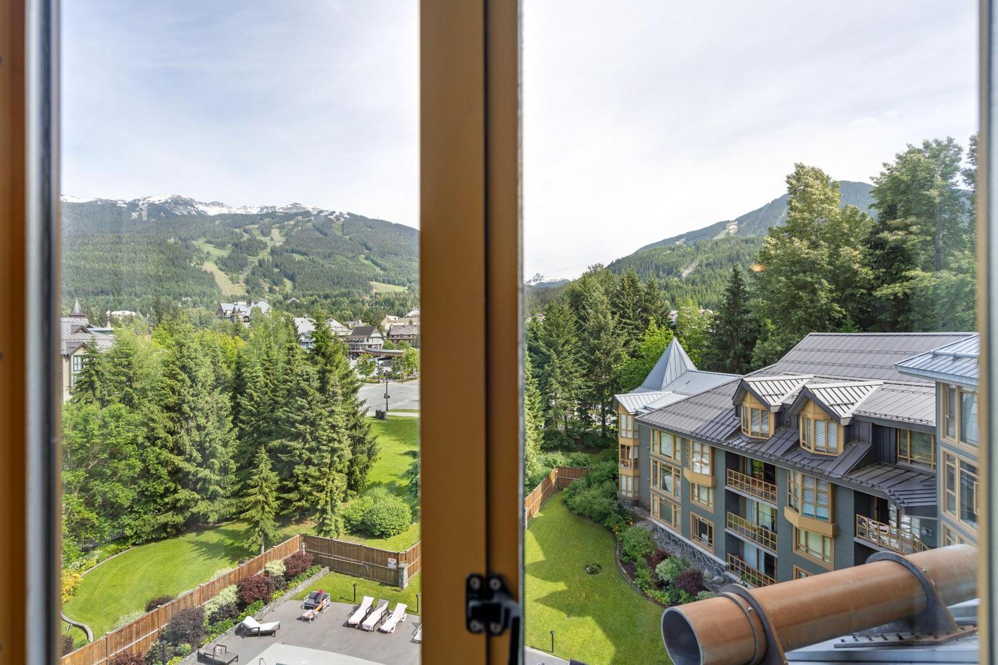 Cascade Lodge Whistler Exterior foto